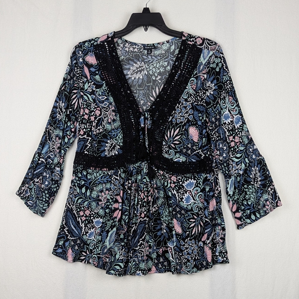 Torrid floral crinkle gauze lace up babydoll blouse tunic top size 2X